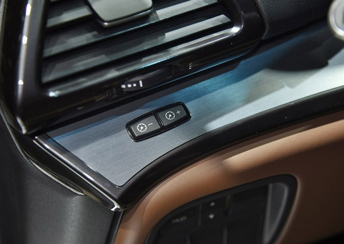 Application of brushed anodized aluminum plate in automotive interior 1 Application of brushed anodized aluminum plate in automotive interior 1